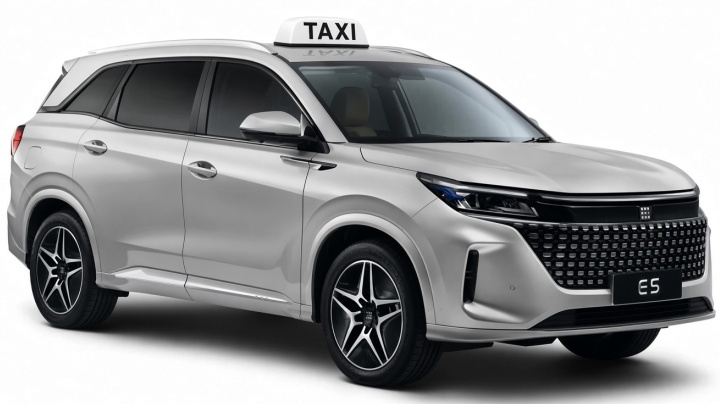 CheDFSK E5 Hybrid PHEV COMFORT 1.5 Taxi Καινούργιο Πωλείται από τη Nursen