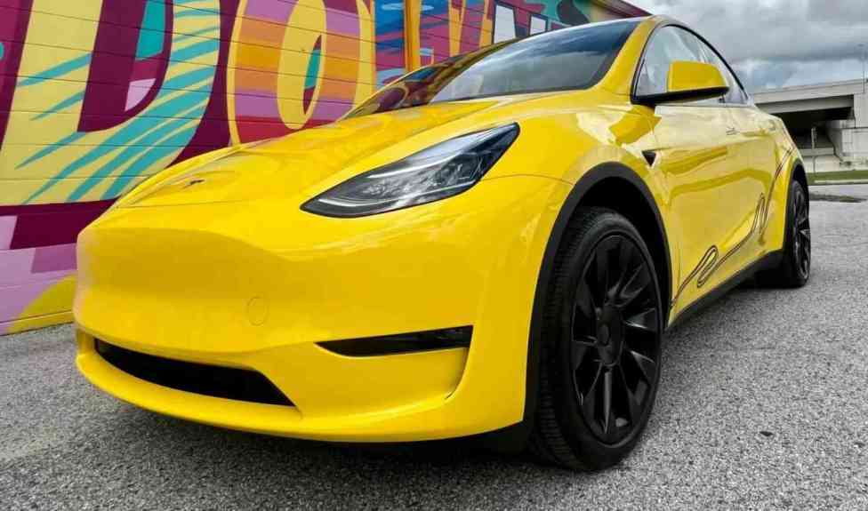 Οδήγησε Taxi στη Nursen Test Drive